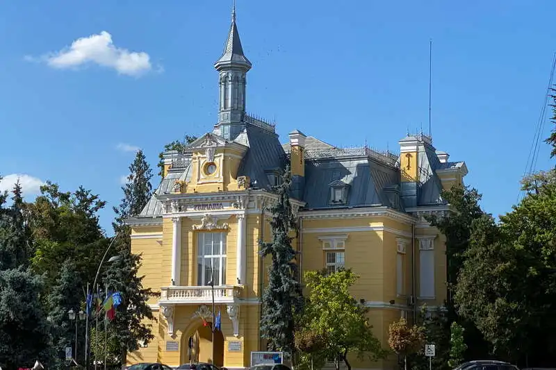 Ghid turistic Botoșani